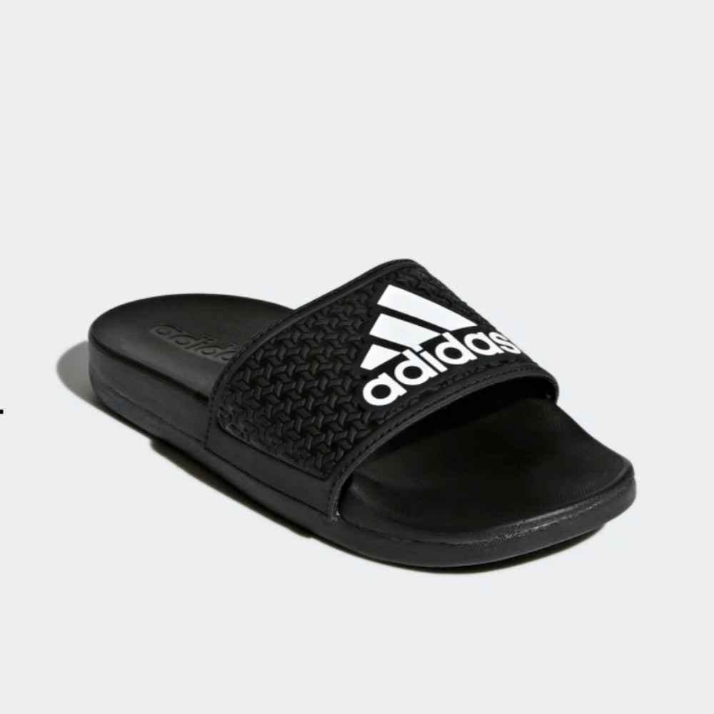 ADILETTE COMFORT SLIDES size 6